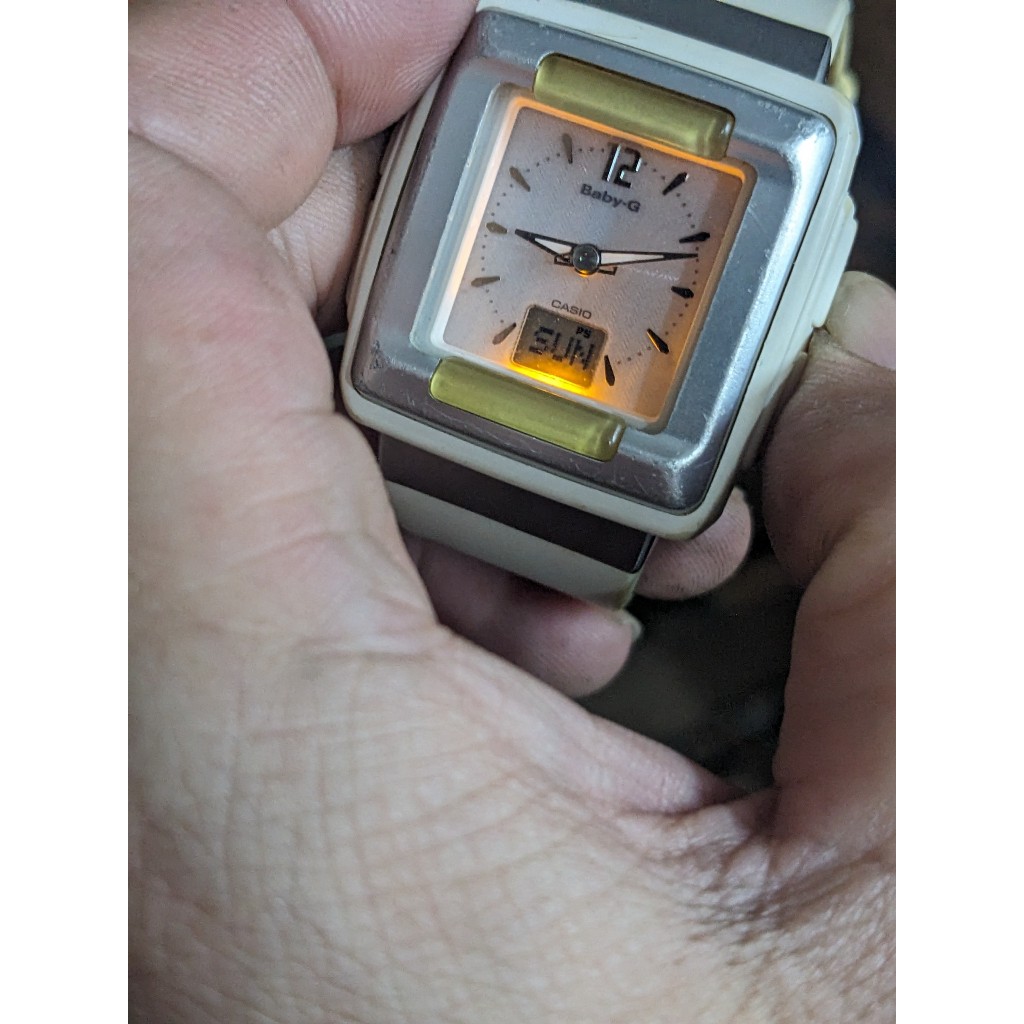 Đồng hồ CASIO