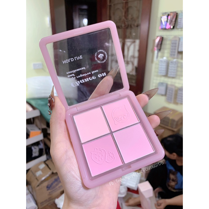 Bảng má 4 ô Hold Live Chance On