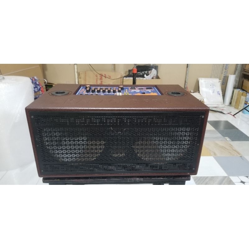 Vỏ thùng loa xách tay 25 đôi khung mạch 19x38 đã cải tiến đẹp hơn