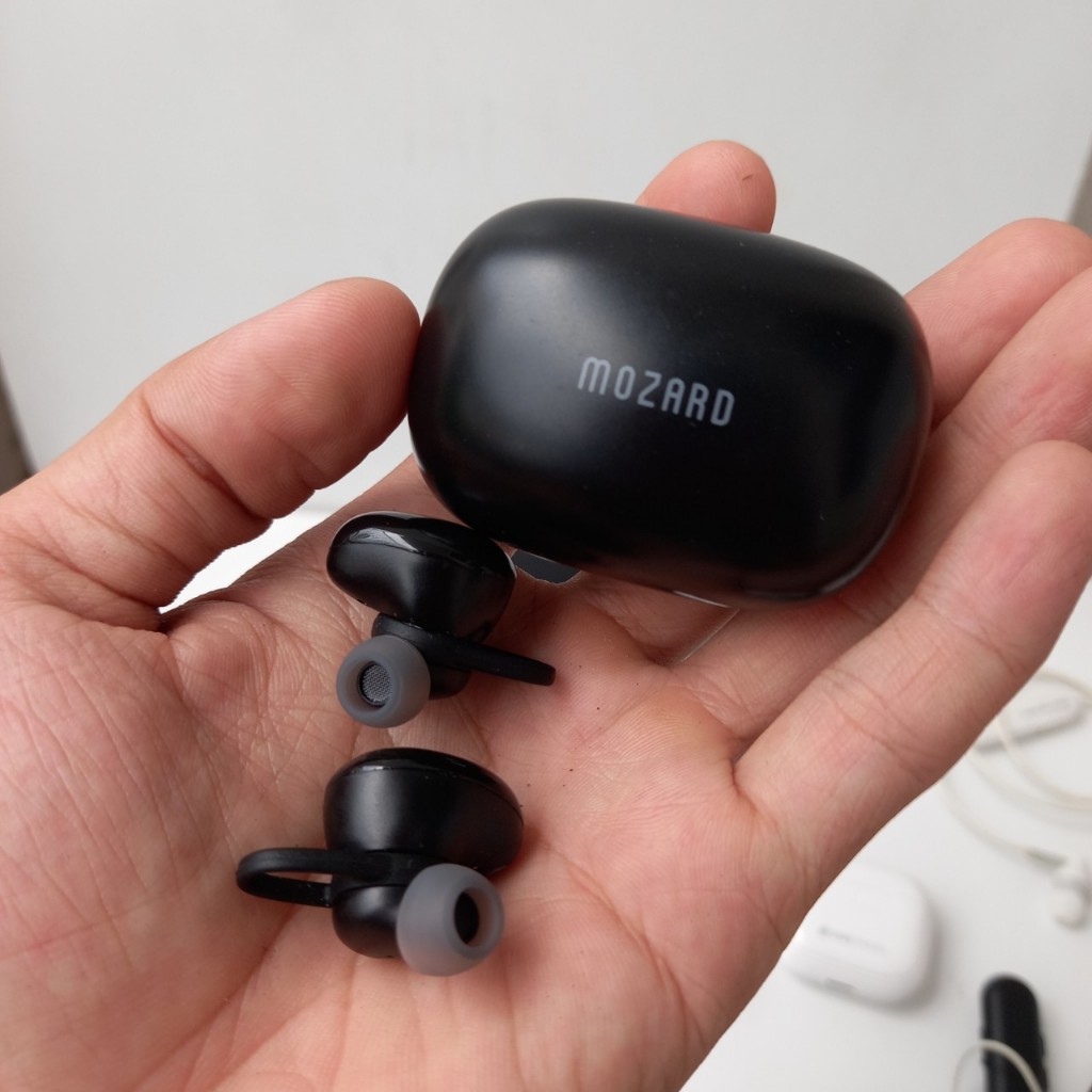 Tai nghe bluetooth nhật bãi và các loại đã test ok nghe và mic tốt hàng chính hãng cũ giá rẻ giá như hình