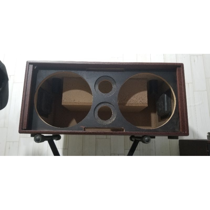 Vỏ thùng loa xách tay 25 đôi khung mạch 19x38 đã cải tiến đẹp hơn