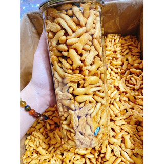 BÁNH QUY CÁ
