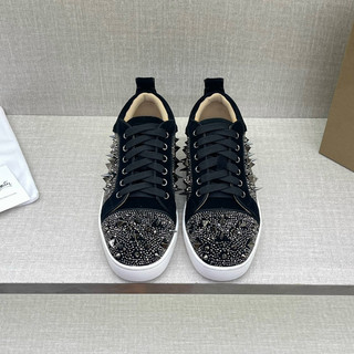 Giày sneaker đinh đen óng ánh đinh dài mũi điểm nhấn viền đá hàng cao cấp full box hộp