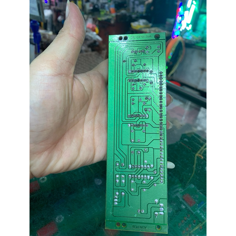 Quắc âm ly hàng đẹp đúng như hình có 2 mẫu khách lấy loại nào ghi chú giúp em