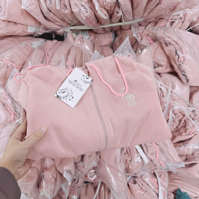 SET BỘ TĂM HỒNG KÉO KHOÁ MŨ QUẦN DÀI