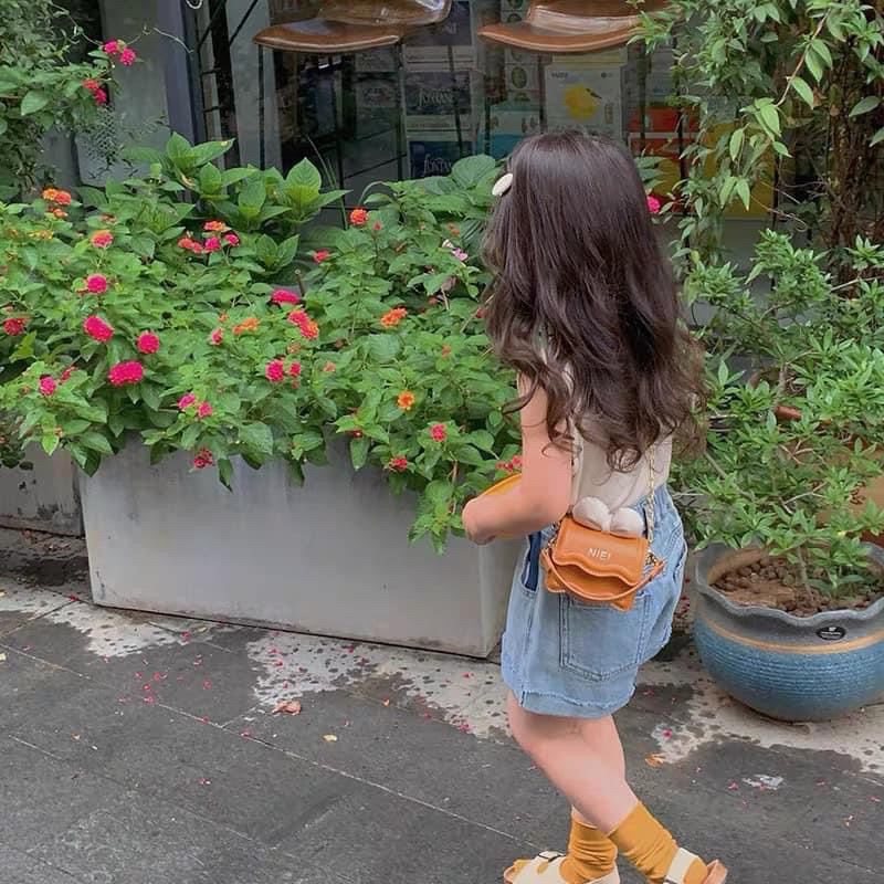 TÚI XÁCH MINI CHỮ NIE! GẮN NƠ CHO BÉ