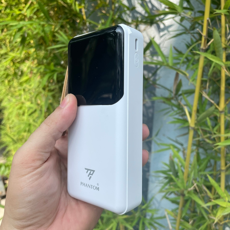 Pin dự phòng mini PHANTOM P12 dung lượng 20000mAh tích hợp 4 cáp sạc - có 2 đen pin