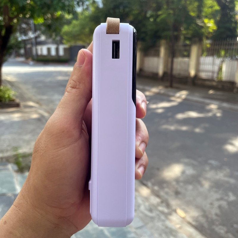 Pin dự phòng mini PHANTOM P12 dung lượng 20000mAh tích hợp 4 cáp sạc - có 2 đen pin