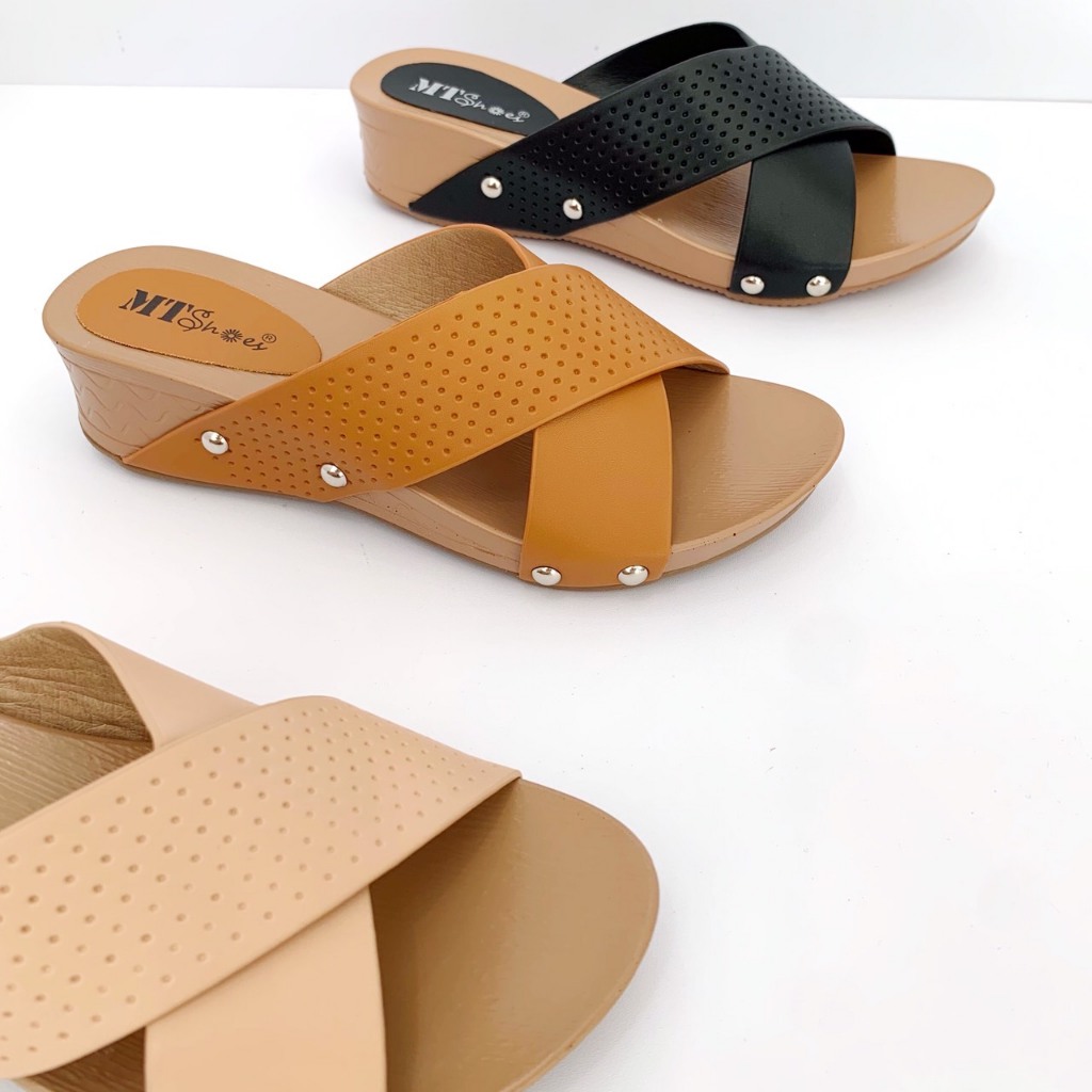 Dép xuồng quai chéo 5cm MT061