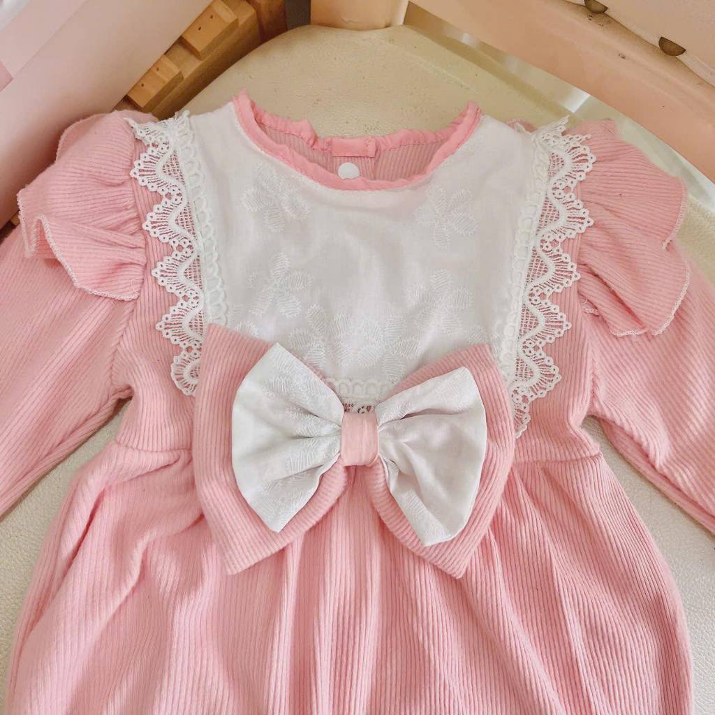 Body Liền Quần Chất Len Nhung Hồng Kèm Mũ Nồi 3.5-10 Kg ,Body Cho Bé Gái Đầy Tháng Thôi Nôi