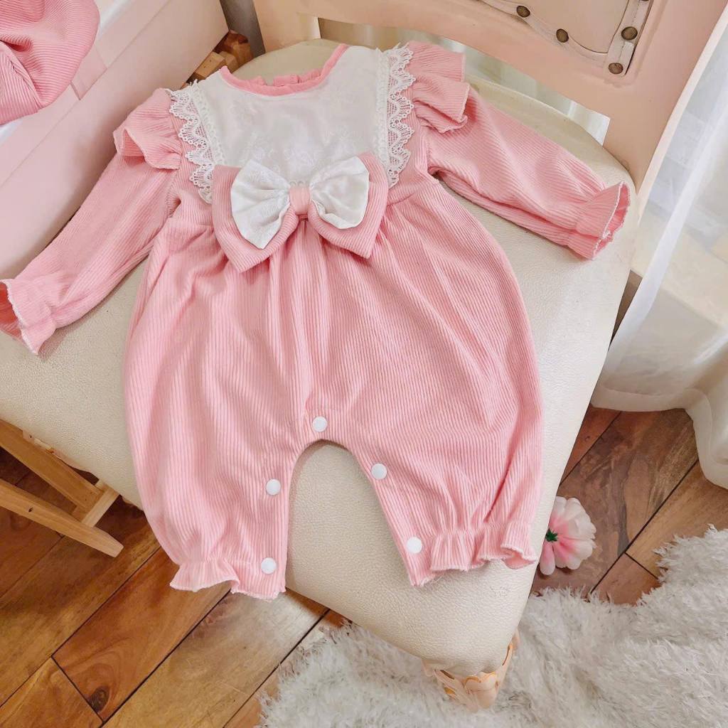 Body Liền Quần Chất Len Nhung Hồng Kèm Mũ Nồi 3.5-10 Kg ,Body Cho Bé Gái Đầy Tháng Thôi Nôi