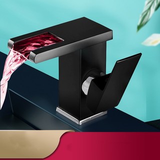 Vòi rửa mặt lavabo cảm biến sang trọng 073 029