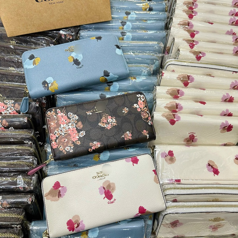 Ví coach dáng dài mới