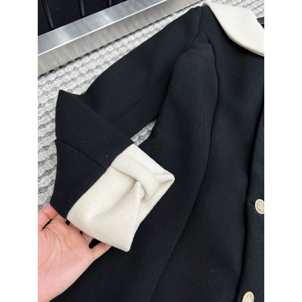 BASIC.CHIC Váy dạ phối cổ siêu xinh