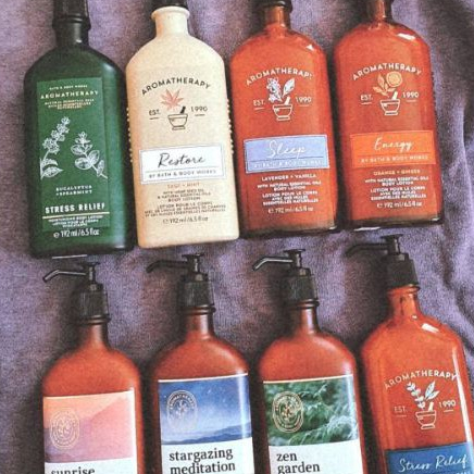 Sữa dưỡng thể Aromatherapy (lotion) 192ml chai thủy tinh - Bath & Body Works