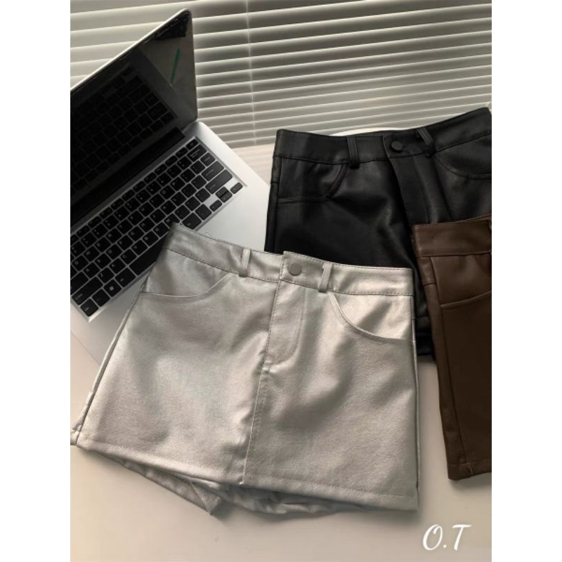 Quần giả váy da hot girl QC