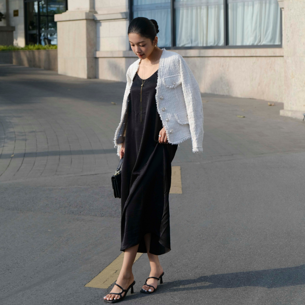 Lueur Dress - Váy hai dây hở lưng, dáng dài vải lụa dày dặn mềm mại