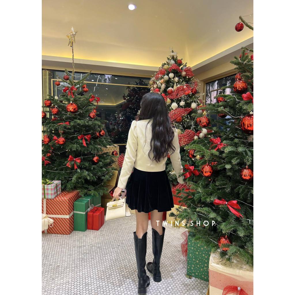HÌNH THẬT Boots đùi nữ đứng form boots trà sữa mũi vuông