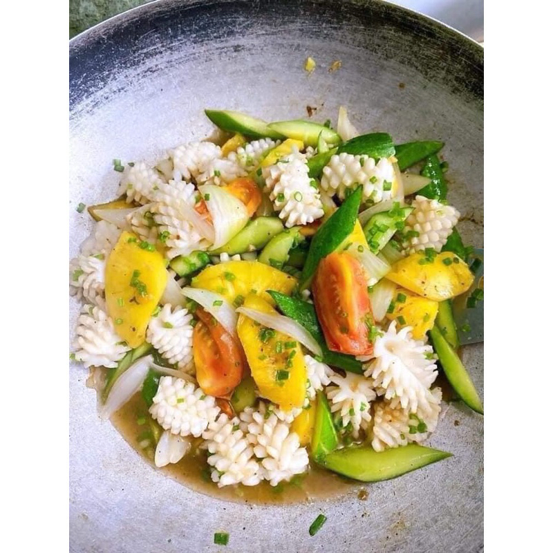 Mực tỉa hoa đông lạnh chiên , xào, thả lẩu thơm ngon