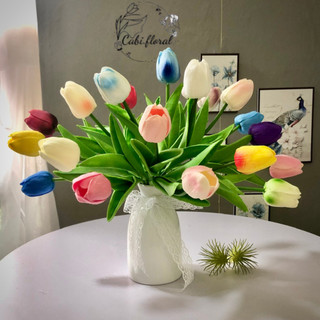 Hoa tulip giả lá thẳng chất liệu PU cao cấp dùng để chụp ảnh, decor, trang trí nhà cửa.