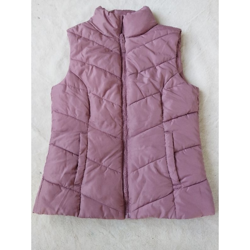 Áo khoác phao gilee nữ size xs ,màu hồng ruốt New M152