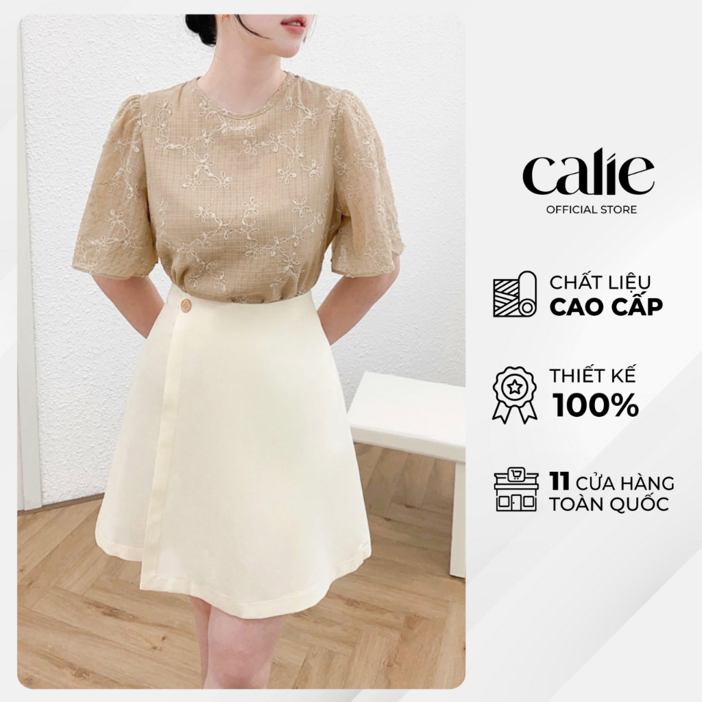 Áo cách điệu nữ thiết kế CALIE dáng cổ tròn tay bồng hoạ tiết thêu nổi, chất liệu tơ Hàn CALIE AC297