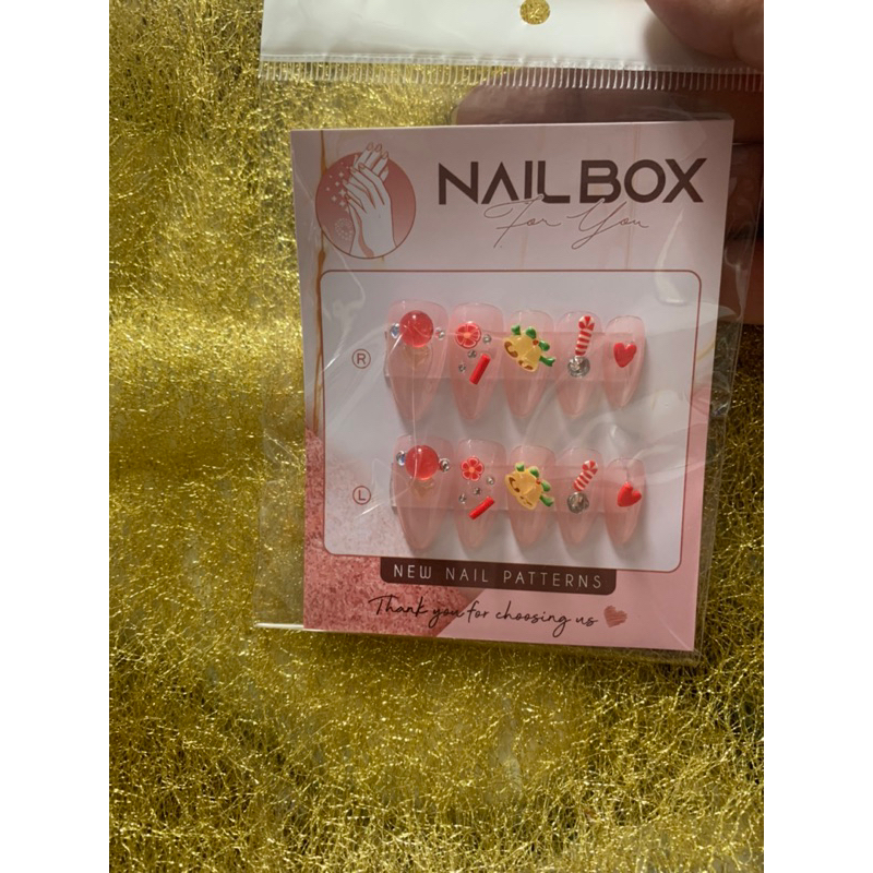 Móng tay Gia thiết kế Noel giá khuyến mãi trong tháng 11