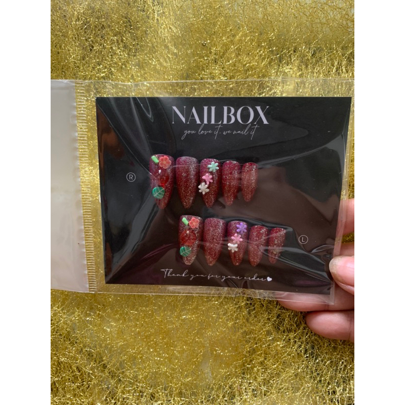 Móng tay Gia thiết kế Noel giá khuyến mãi trong tháng 11