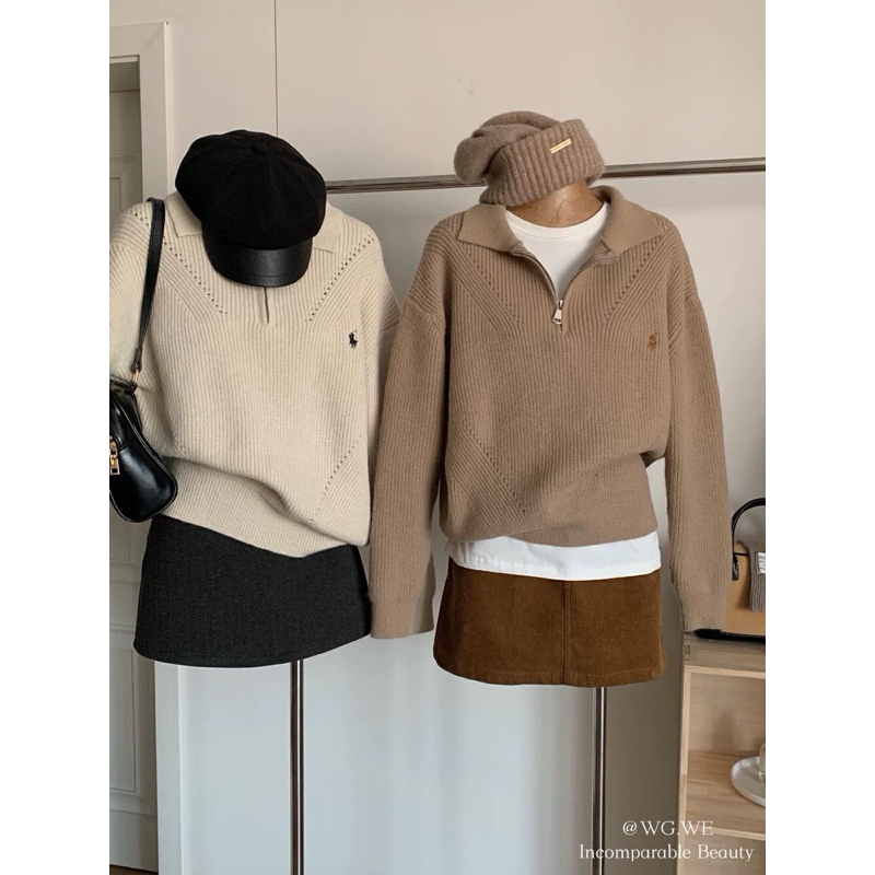 KAYY. Áo len cổ khoá thêu ngực _ A7054