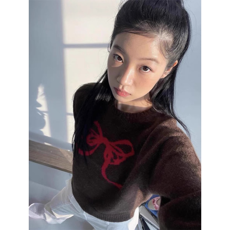 Obiloveyouu - Áo len nơ đỏ Red Bow Knitwear