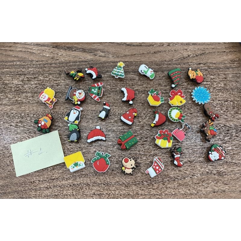 Sticker 2D gắn dép sục, phụ kiện, jibbits, charm gắn dép cross, crors mẫu noel