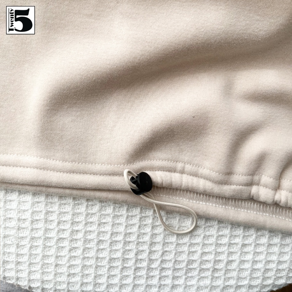 Set bộ thun nữ Twentyfive gồm áo dáng rộng in chữ và quần dài cạp chun lót bông 5318