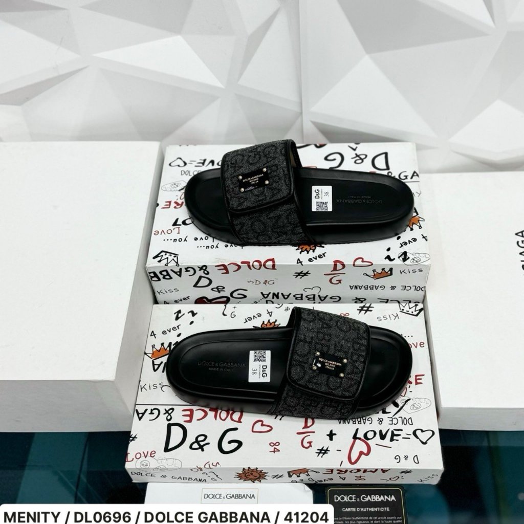 Dép dg quai dán siêu đẹp phong cách mới, dép quai ngang nam chất nhất 2024.