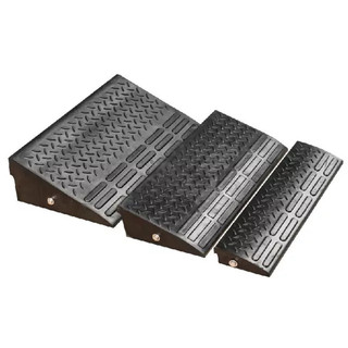 Bậc cầu dốc cao 5cm x rộng 15cm x dài 60 cm nặng 2kg