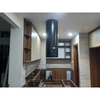 Máy hút mùi Canzy CZ 7038GBB đen.mẫu máy độc lập phù hợp với bếp nấu kệ đảo giữa phòng với sức hút 1400 m³/h