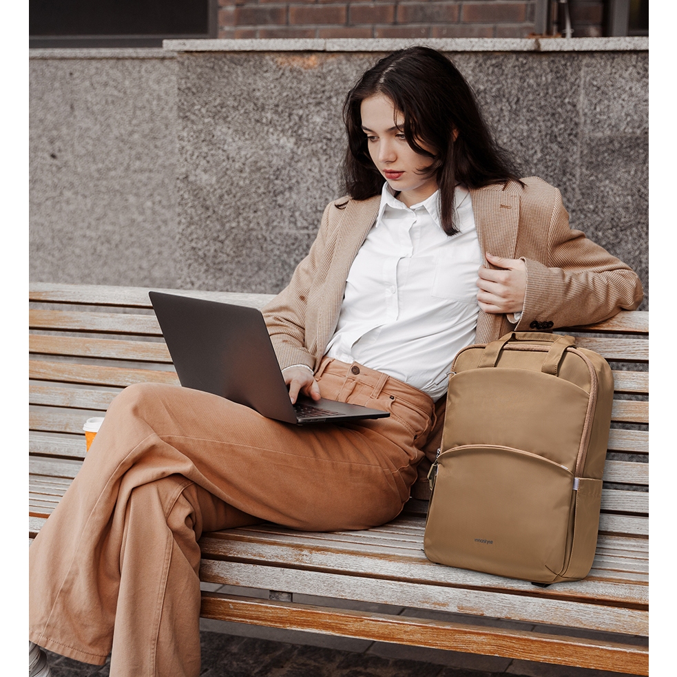 Balo Innostyle USA Colorlite Lightweight Dành Cho Laptop/Macbook 15.6inch - P21