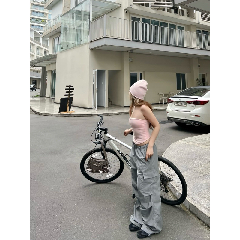 Aither Studio Quần dù Parachute Pant có dây rút ôm dáng màu xám