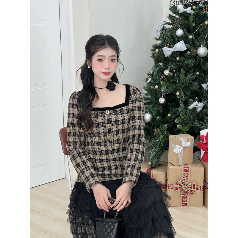 OUTSET - Áo dạ len cổ vuông kiêu kì