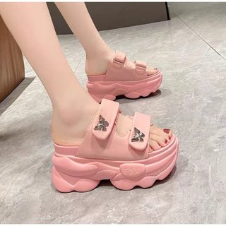DÉP BM 2 QUAI BƯỚM XINH SANG CHẢNH