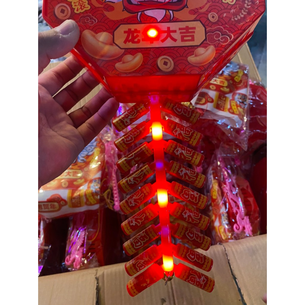 Pháo điện tử trang trí, pháo diện tử cầm tay chạy bằng pin có đèn LED tiếng kêu to