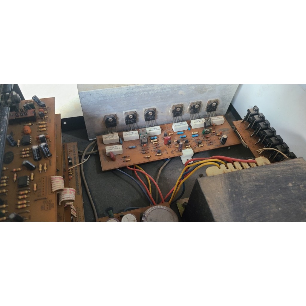 Ampli Nanomax : model PA-303N  mic ko có tiếng, bán xác