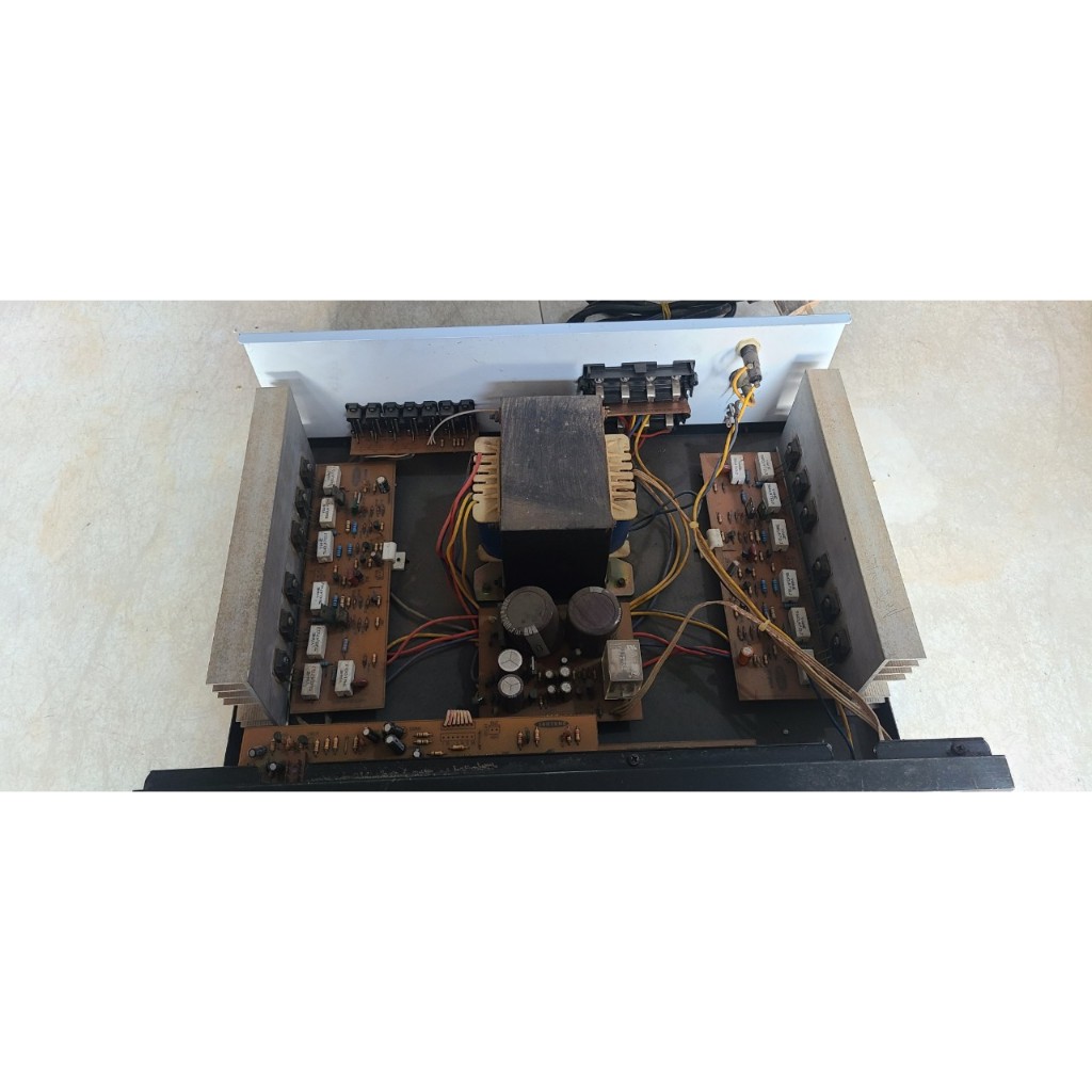 Ampli Nanomax : model PA-303N  mic ko có tiếng, bán xác