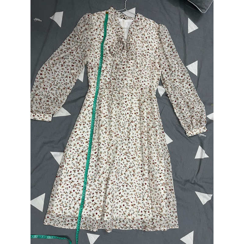 Pass Thanh lý đầm Tiin store size S like new