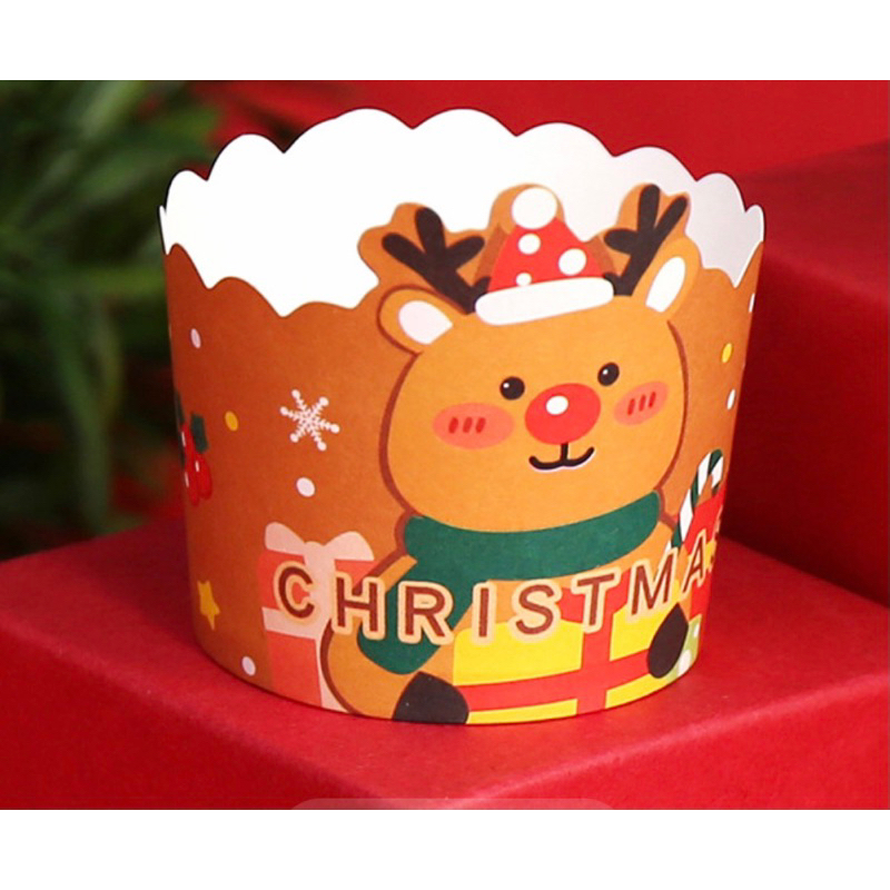 Cup giấy giáng sinh đựng bánh cupcake
