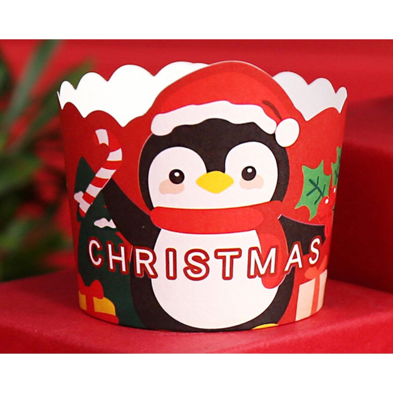 Cup giấy giáng sinh đựng bánh cupcake