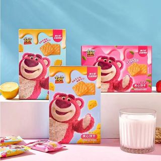 Bánh Quy Kẹp Kem Gấu Dâu Lotso 2 Vị Dâu/ Phô Mai (Hộp)