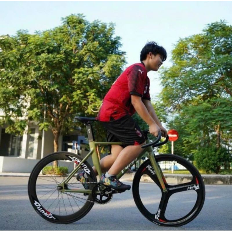 XE ĐẠP FIXED GEAR FUNKY LOCKING