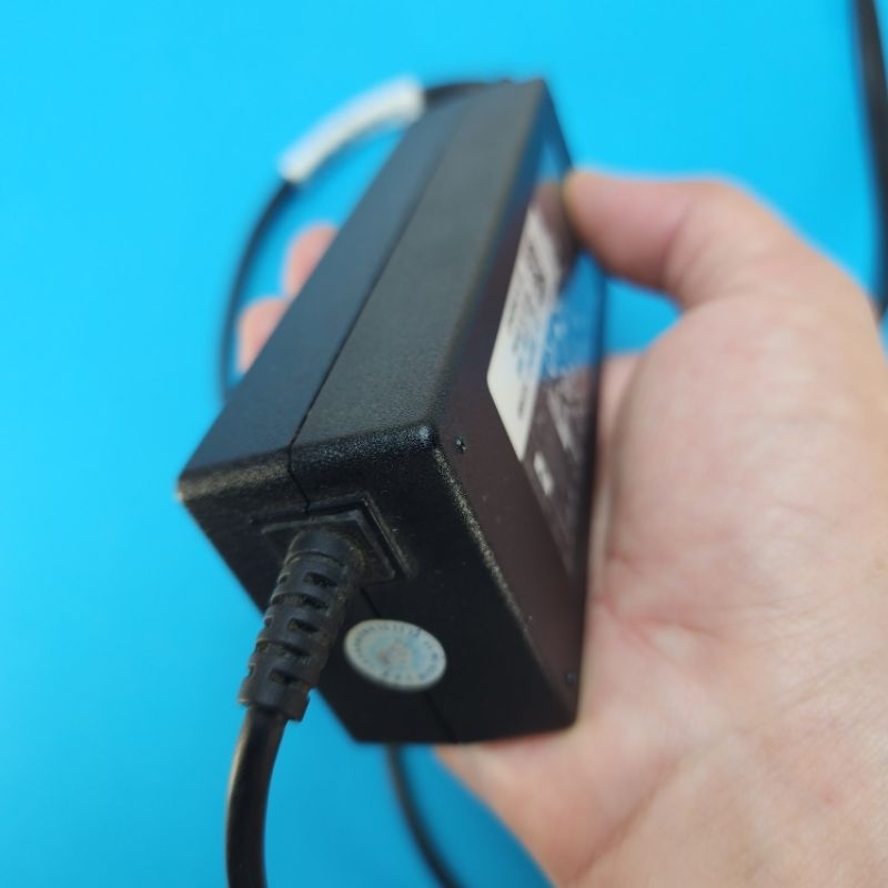 Sạc Laptop Dell 19.5V 4.62A 90W Sịn Zin Chính Hãng theo máy hàng đã qua sử dụng