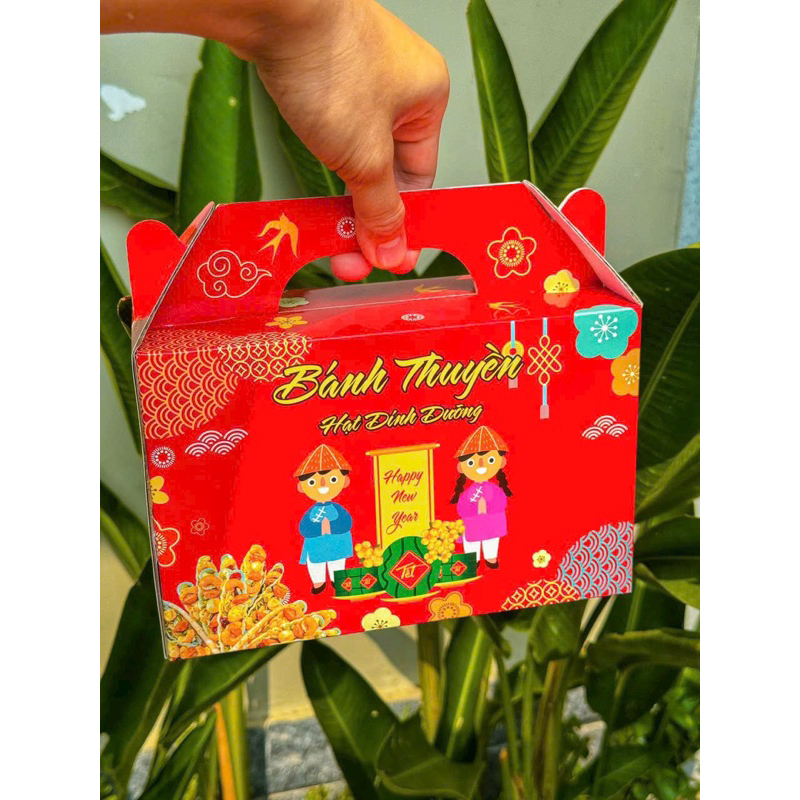 Hộp Tết 2024 - 500g bánh thuyền hạt dinh dưỡnh thơm ngon
