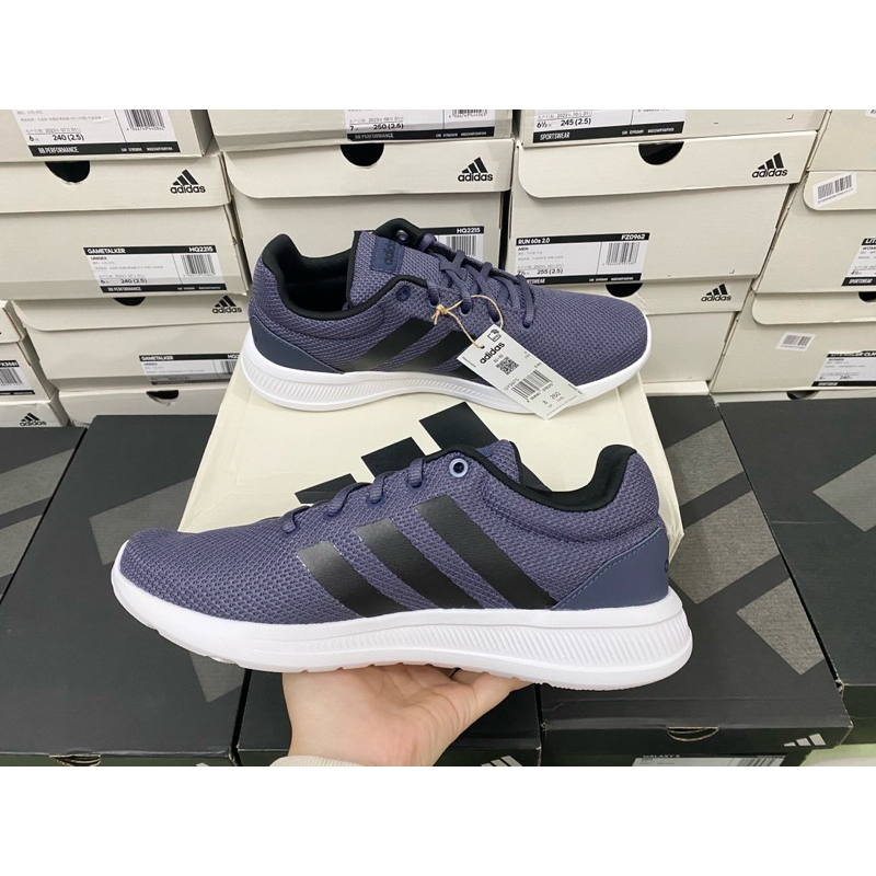 - Giày thể thao sneakers Adidas GY5975, đi cực kỳ êm chân, phù hợp với mọi loại quần, mọi công việc